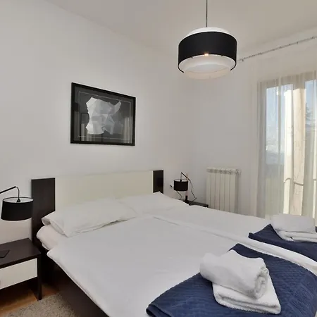 Maria Apartament *
